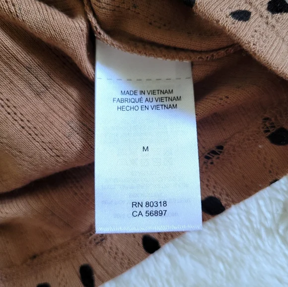 ✨️HP✨️ Lucky🍀 Brand Cheetah Print Top - Picture 6 of 14